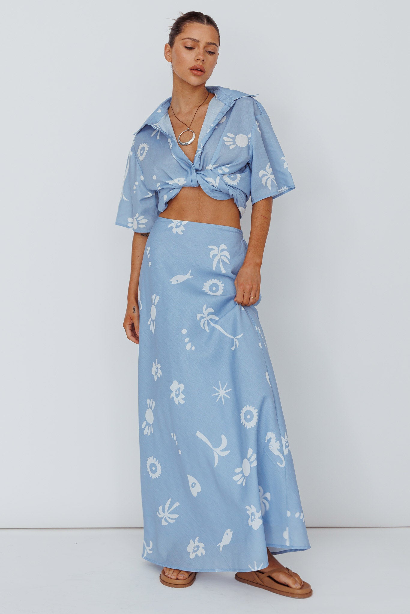 Light Aura Maxi Skirt Print Blue White-Maymioy