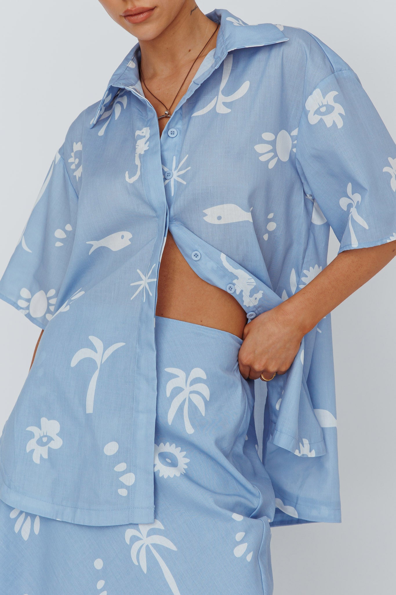 Light Aura Button Up Shirt Print Blue White-Maymioy