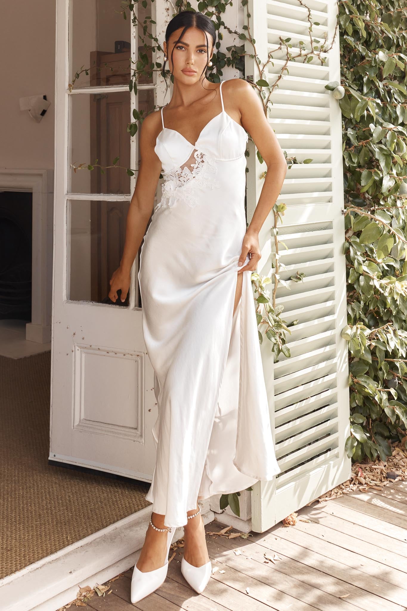 Roxana Applique Trim Split Maxi Dress White-Maymioy