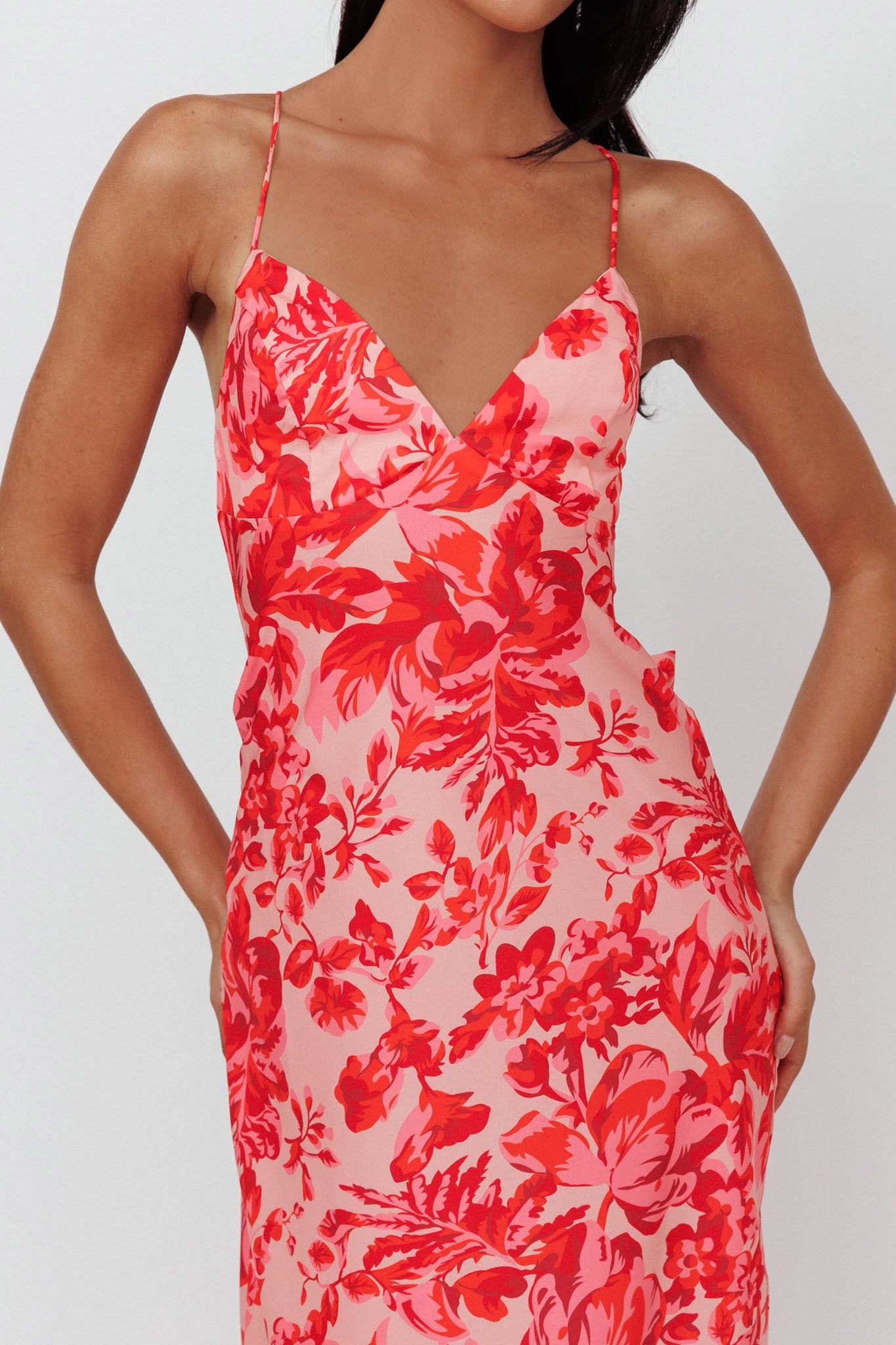 True Divine Strappy Back Maxi Dress Floral Fire-Maymioy