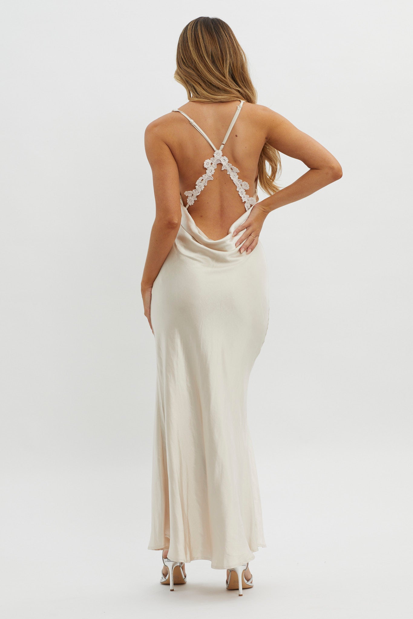 Gwendelynn Floral Back Strap Dress Champagne-Maymioy