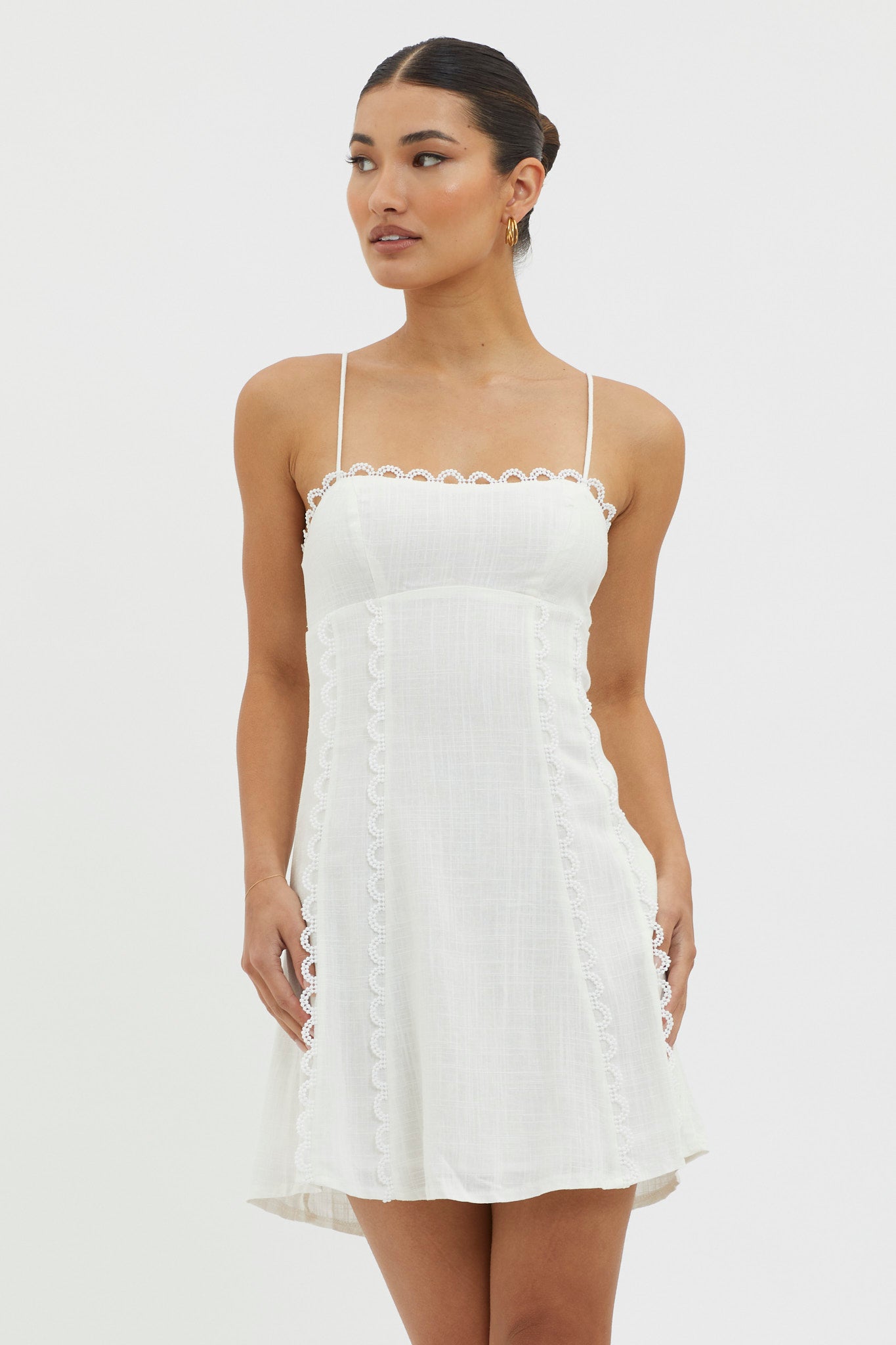 Chamberlain Scallop Trim Mini Dress White-Maymioy