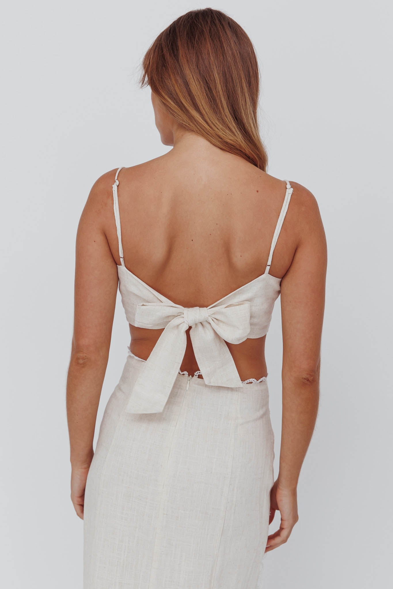 Chamberlain Scallop Trim Crop Top Sand-Maymioy