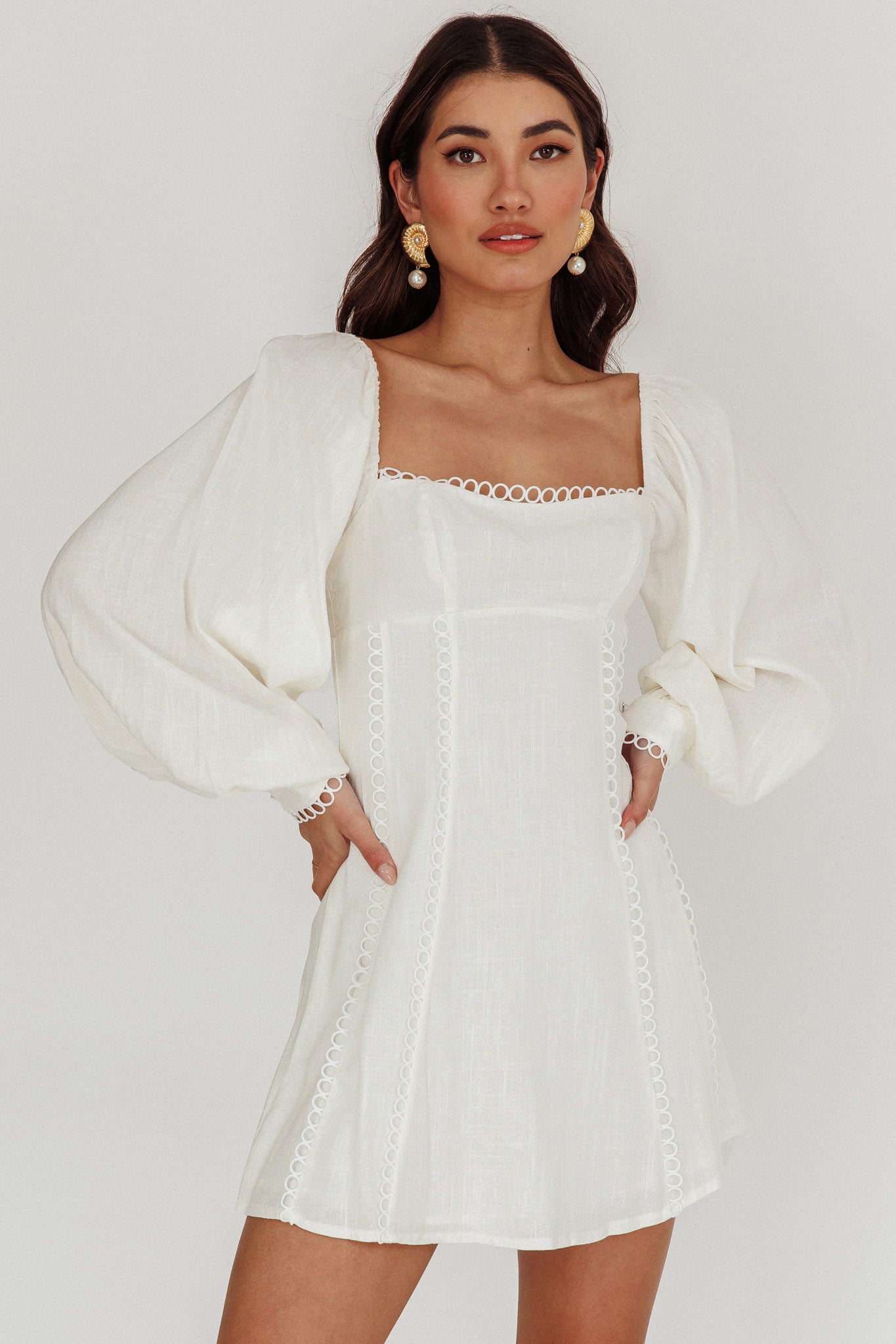 Chamberlain Balloon Sleeves Mini Dress White-Maymioy