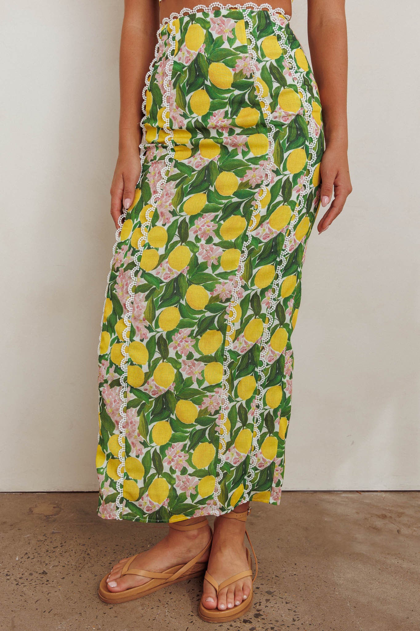 Chamberlain Scallop Trim Maxi Skirt Citrus Lemon-Maymioy