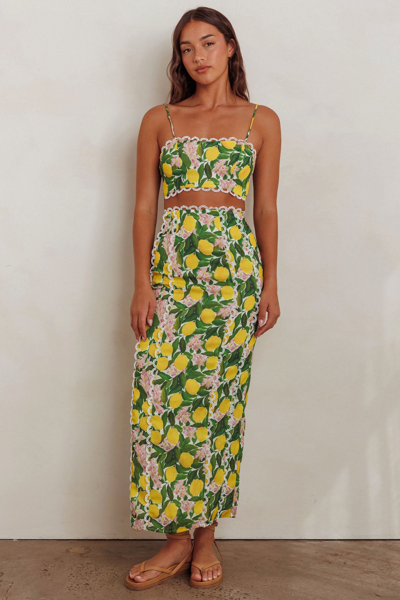 Chamberlain Scallop Trim Crop Top Citrus Lemon-Maymioy