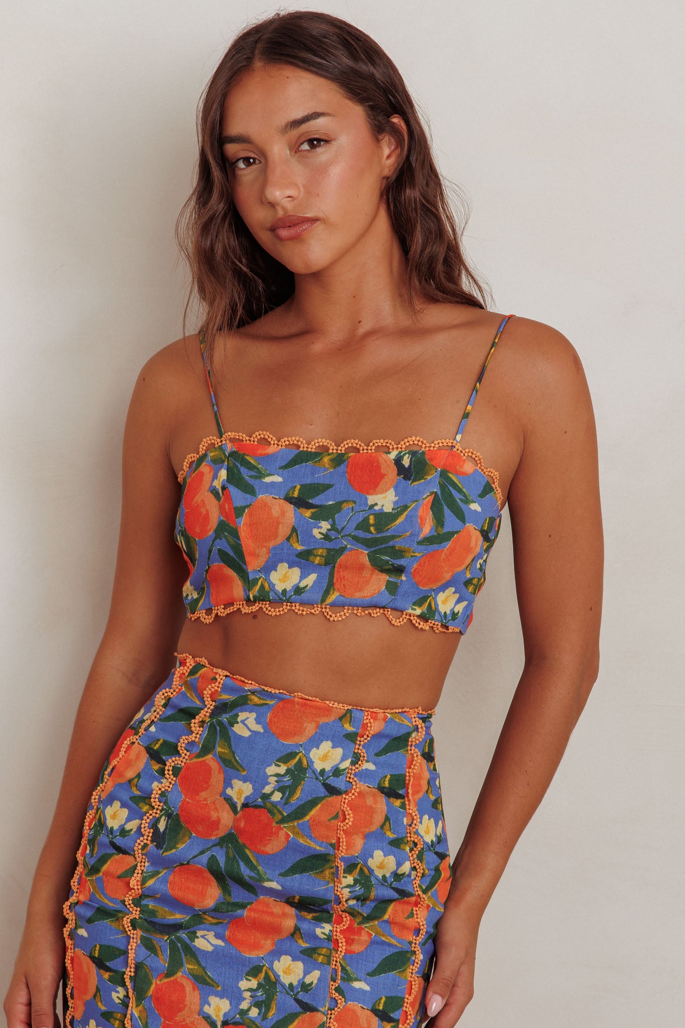 Chamberlain Scallop Trim Crop Top Citrus Orange-Maymioy