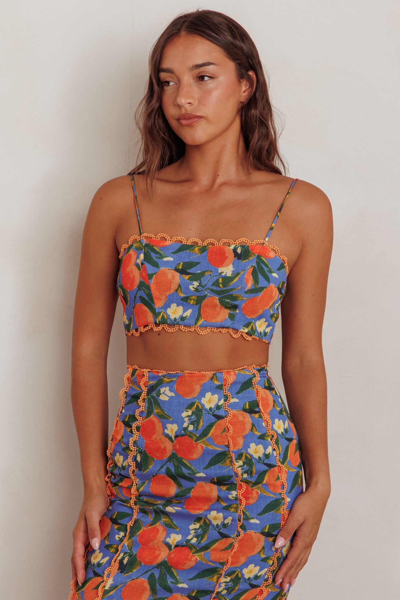 Chamberlain Scallop Trim Crop Top Citrus Orange-Maymioy