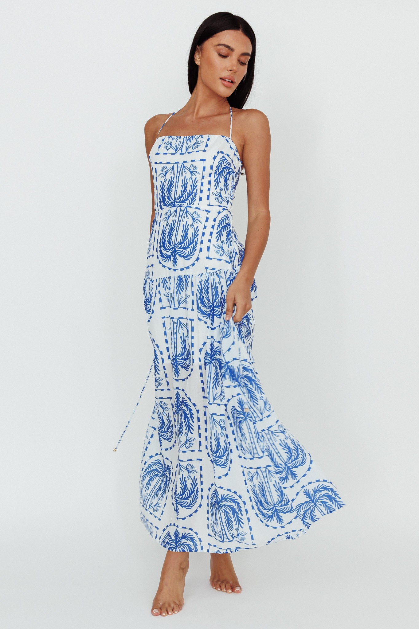 Natasia Halterneck Maxi Dress Palm Print Blue-Maymioy