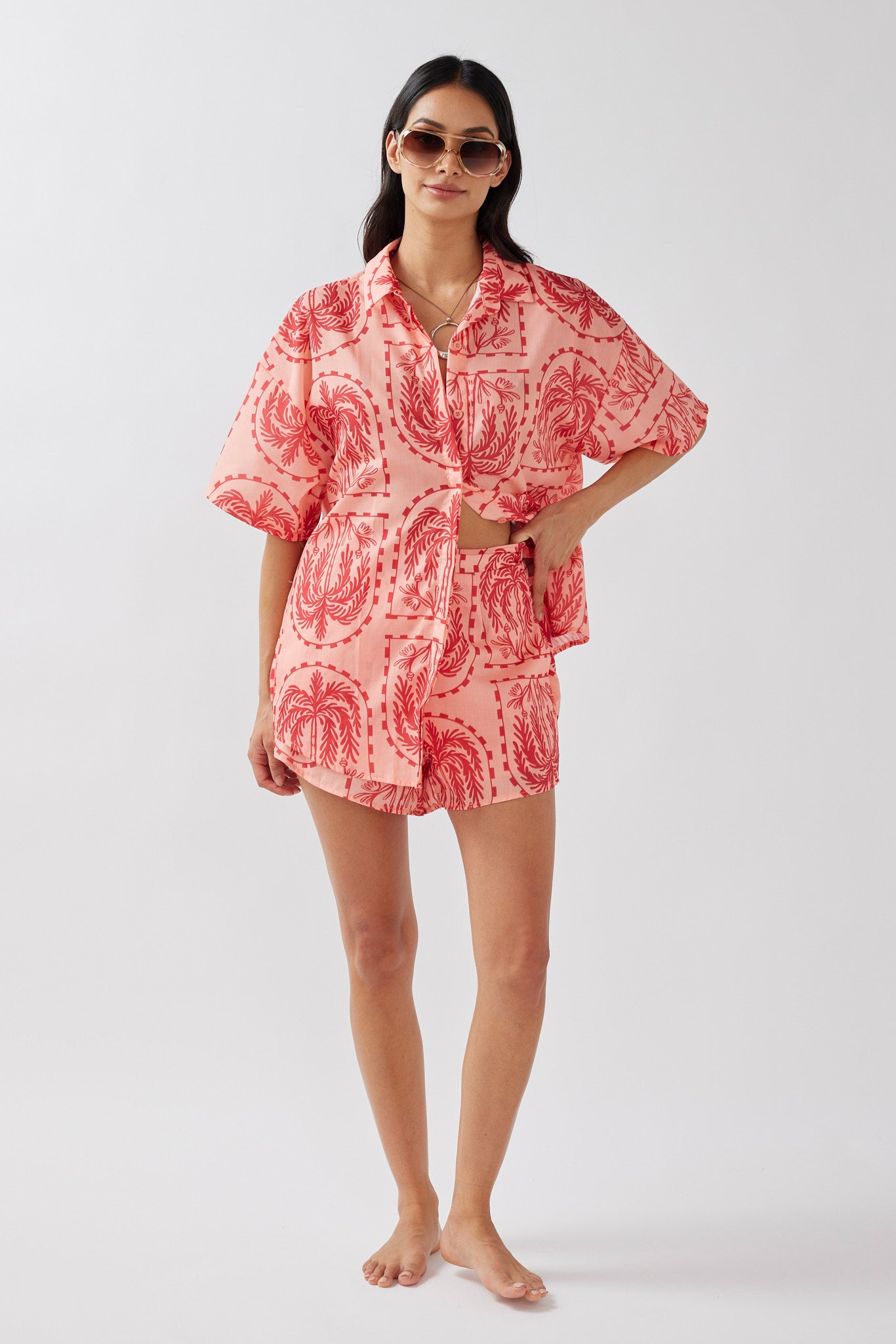 Cora Elastic Waist Shorts Print Red Salmon-Maymioy