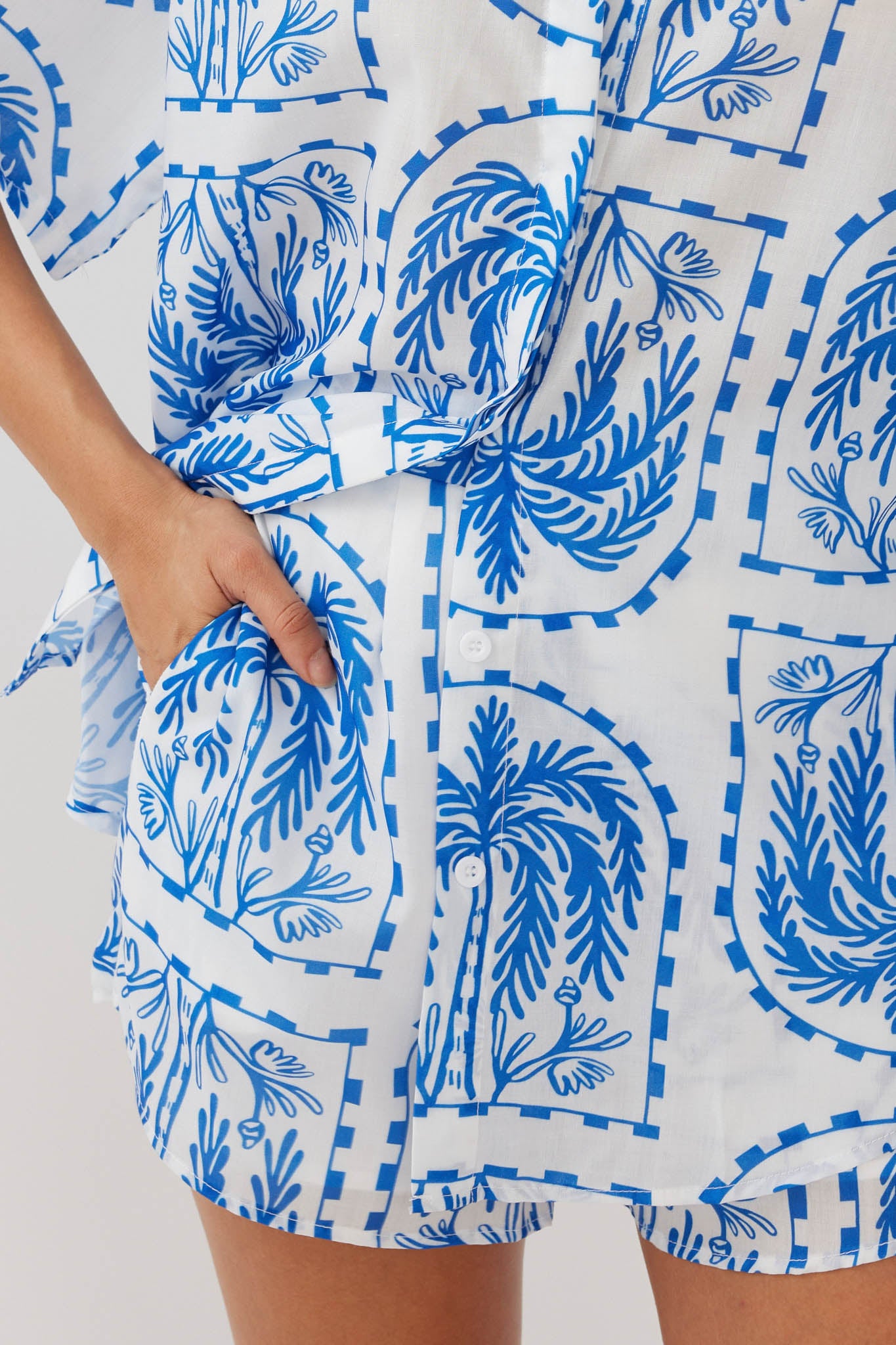 Cora Elastic Waist Shorts Print Blue White-Maymioy