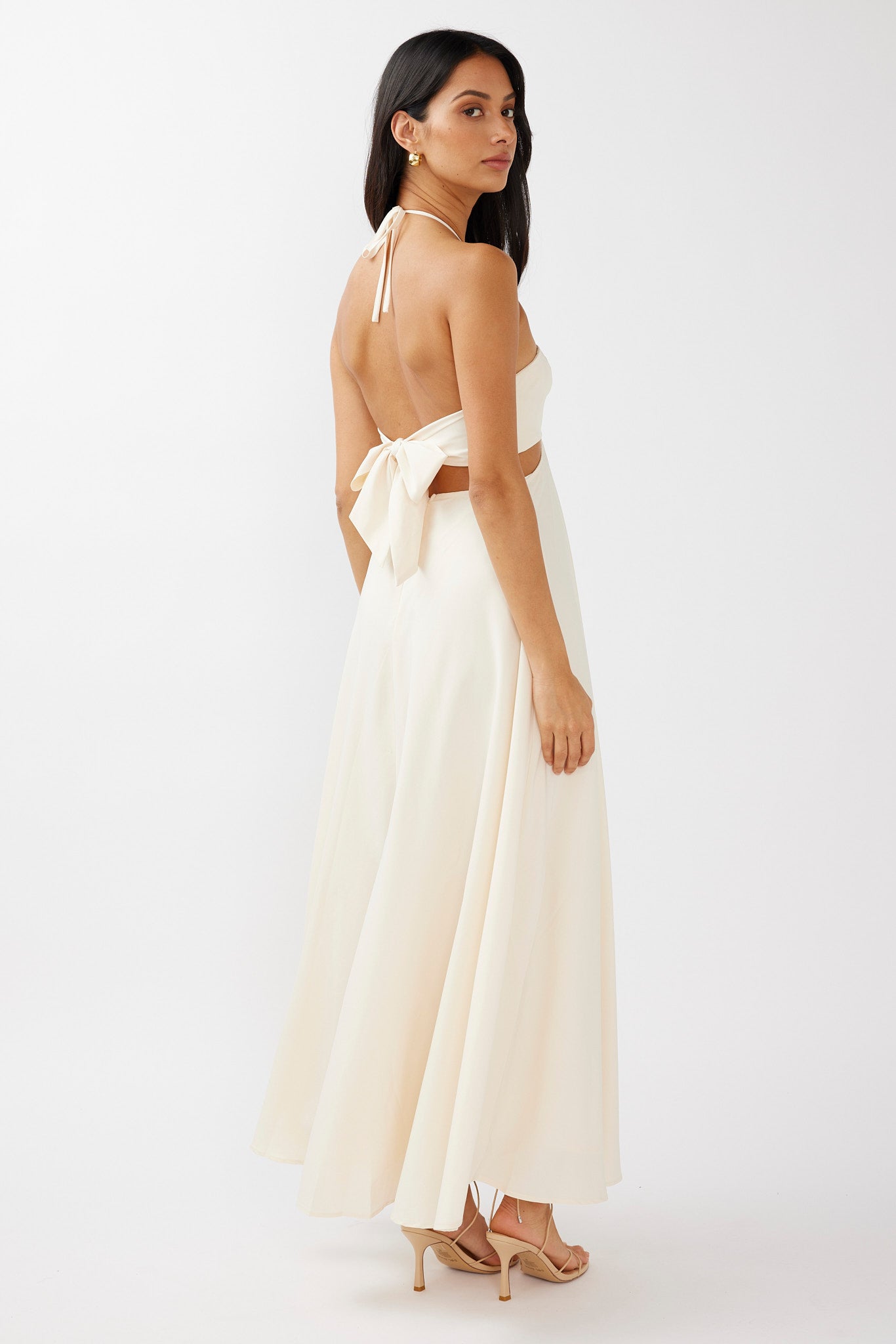 Onika Cut-Out Tied Back Maxi Dress Butter-Maymioy