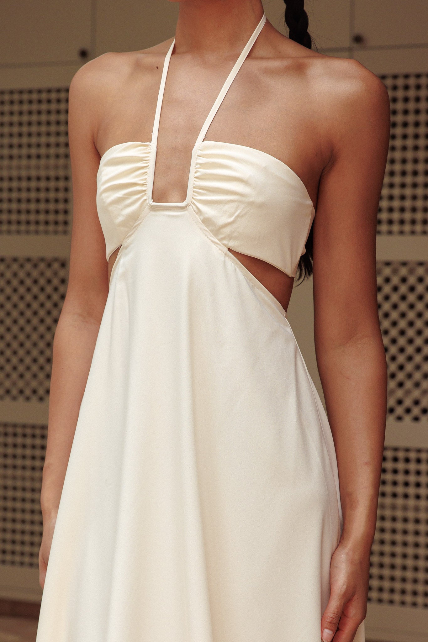 Onika Cut-Out Tied Back Maxi Dress Butter-Maymioy
