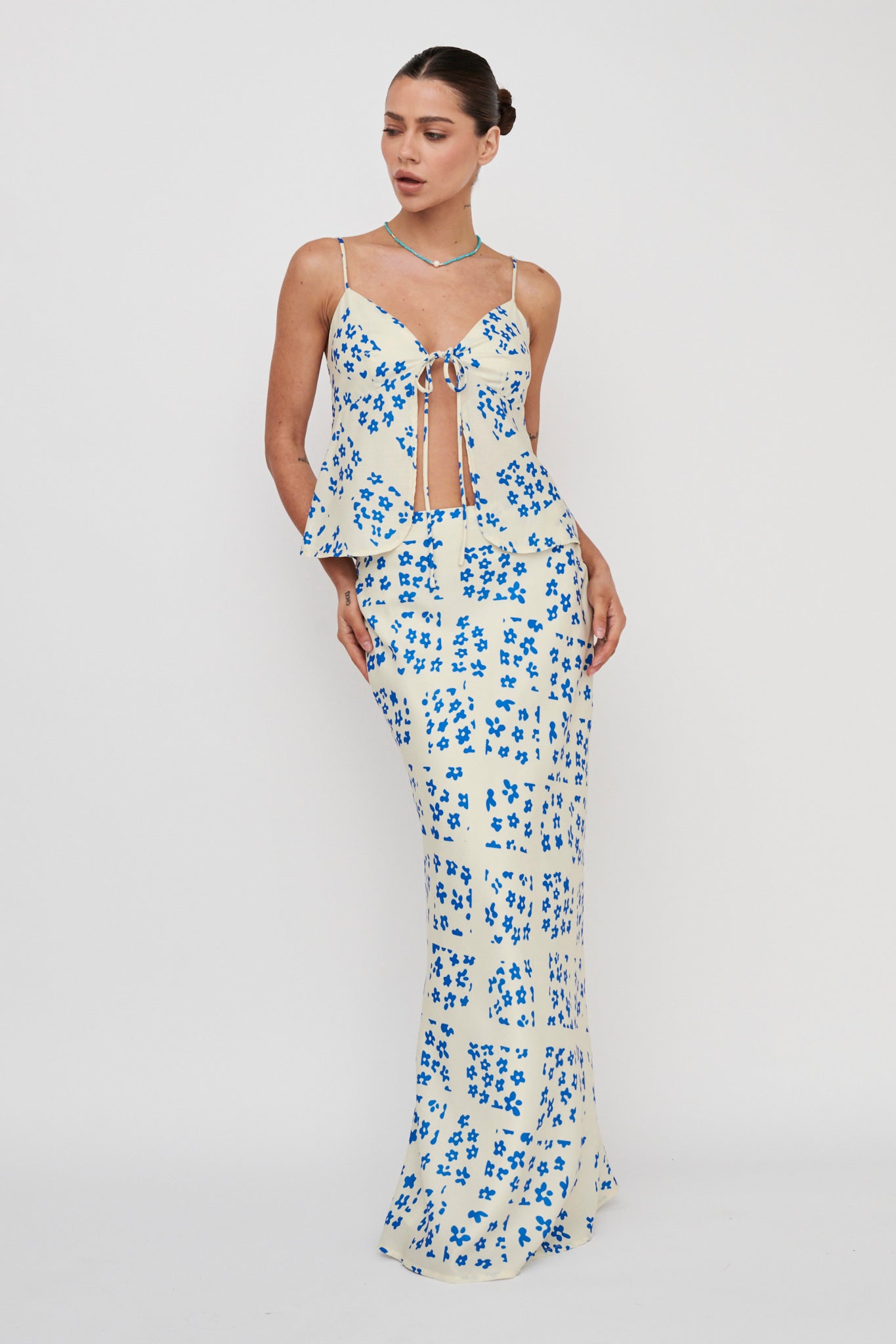 Heart & Soul Maxi Skirt Floral Cream-Maymioy