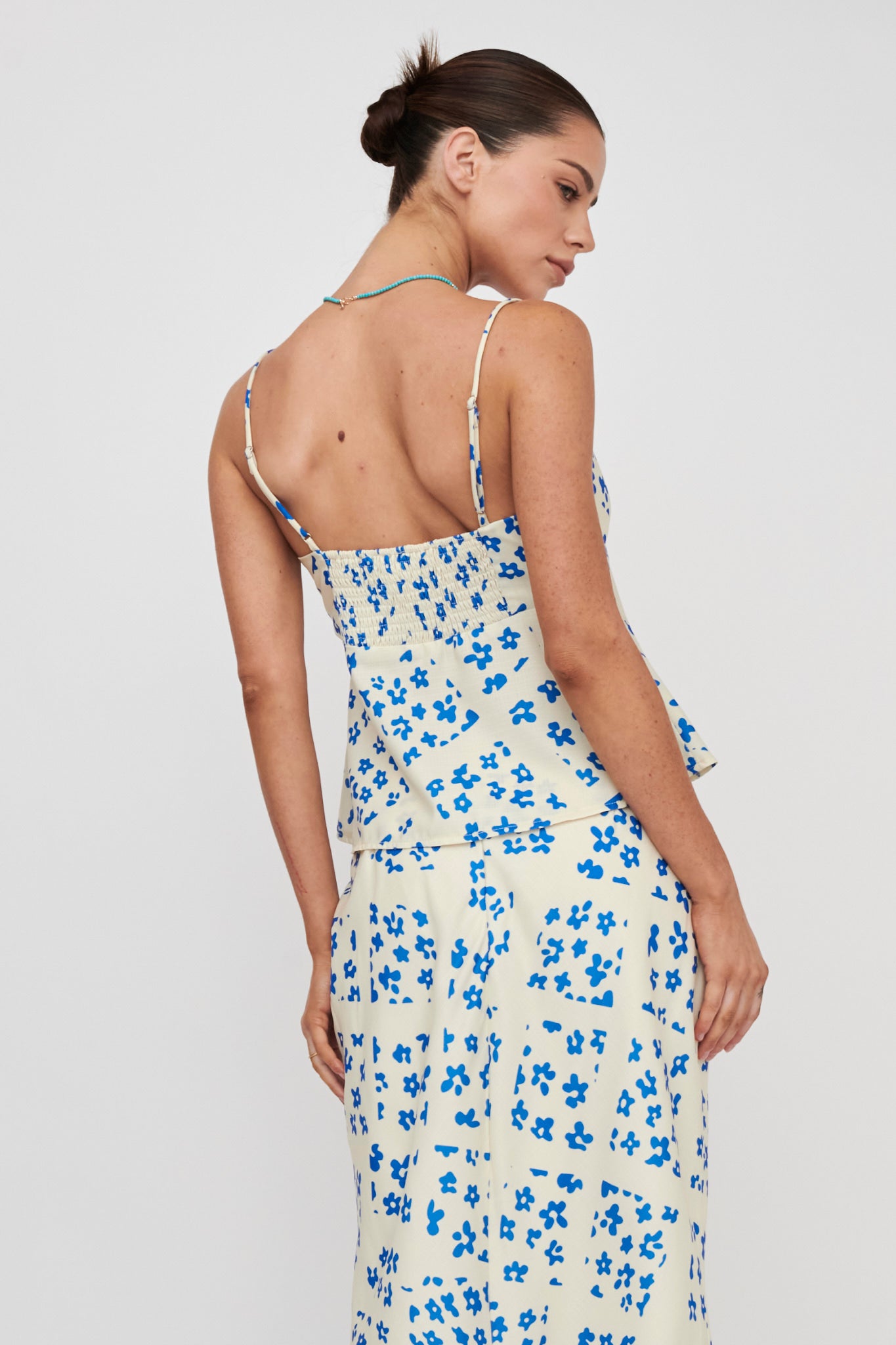 Heart & Soul Tie Front Top Floral Cream-Maymioy