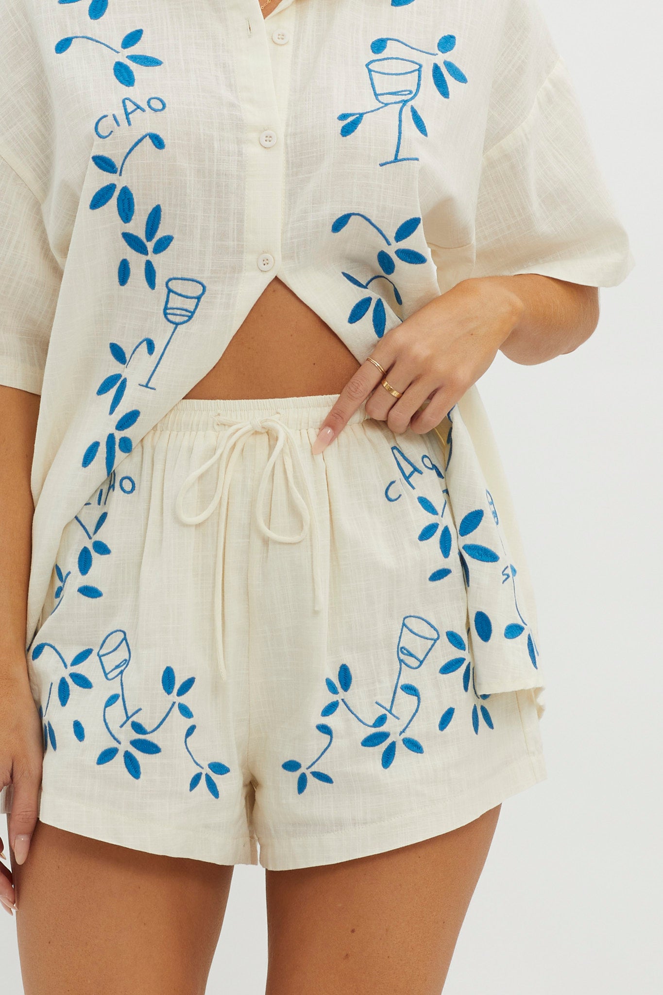 Ciao Ciao Embroidered Drawstring Shorts Beige-Maymioy