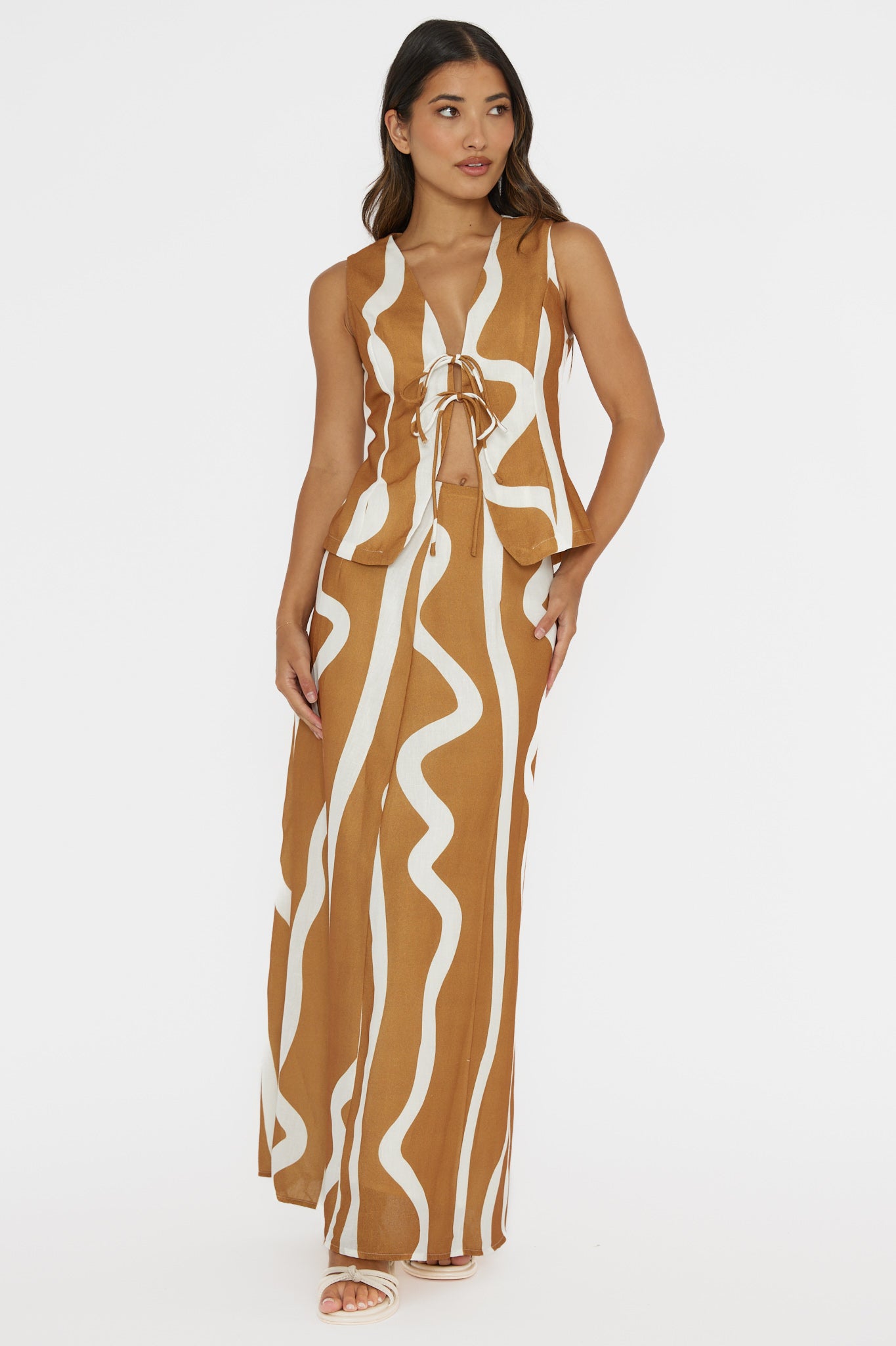 Meet Me There Maxi Skirt Abstract Tan-Maymioy