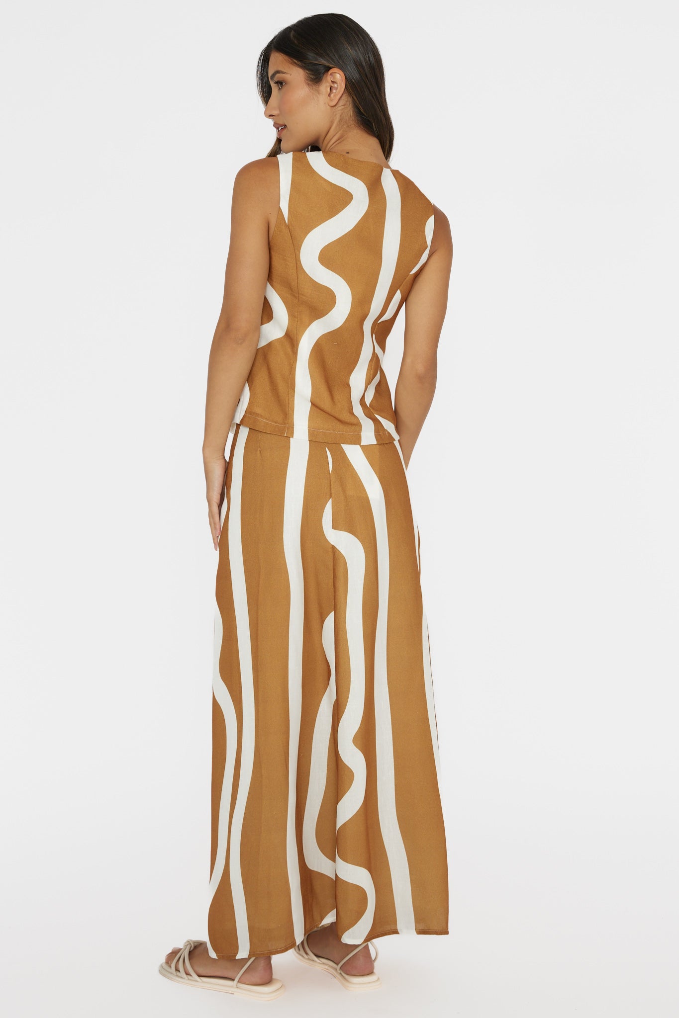 Meet Me There Maxi Skirt Abstract Tan-Maymioy