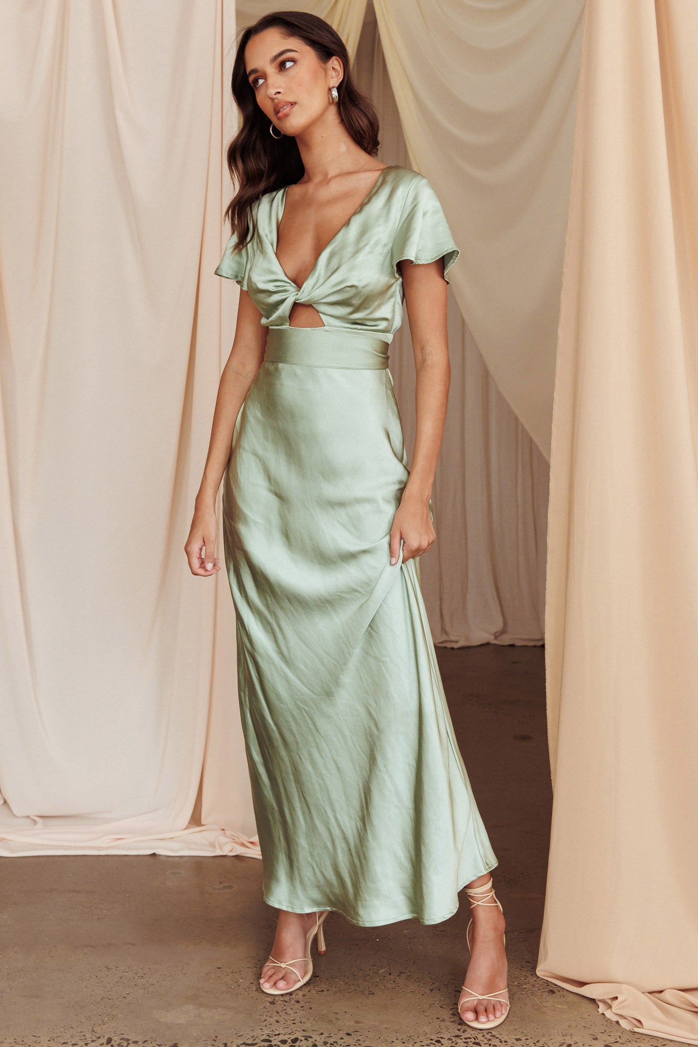 Irena Twist Bust Short Sleeve Dress Sage-Maymioy