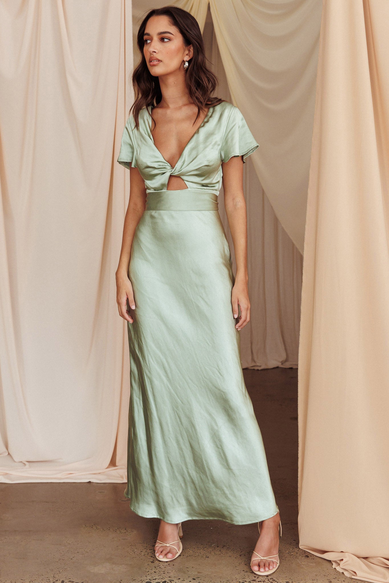 Irena Twist Bust Short Sleeve Dress Sage-Maymioy