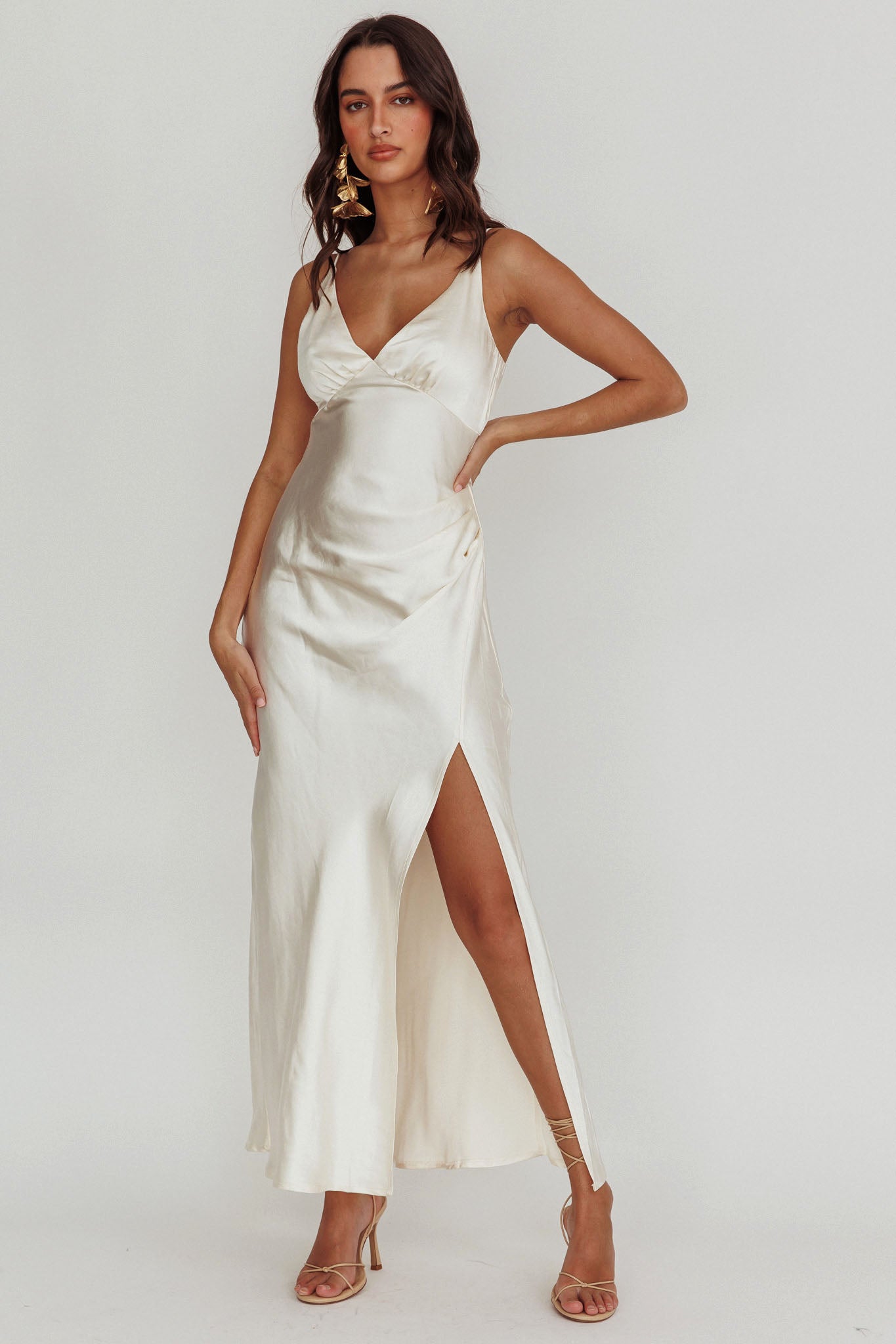 Marlie Side Pleat Maxi Dress Oyster-Maymioy