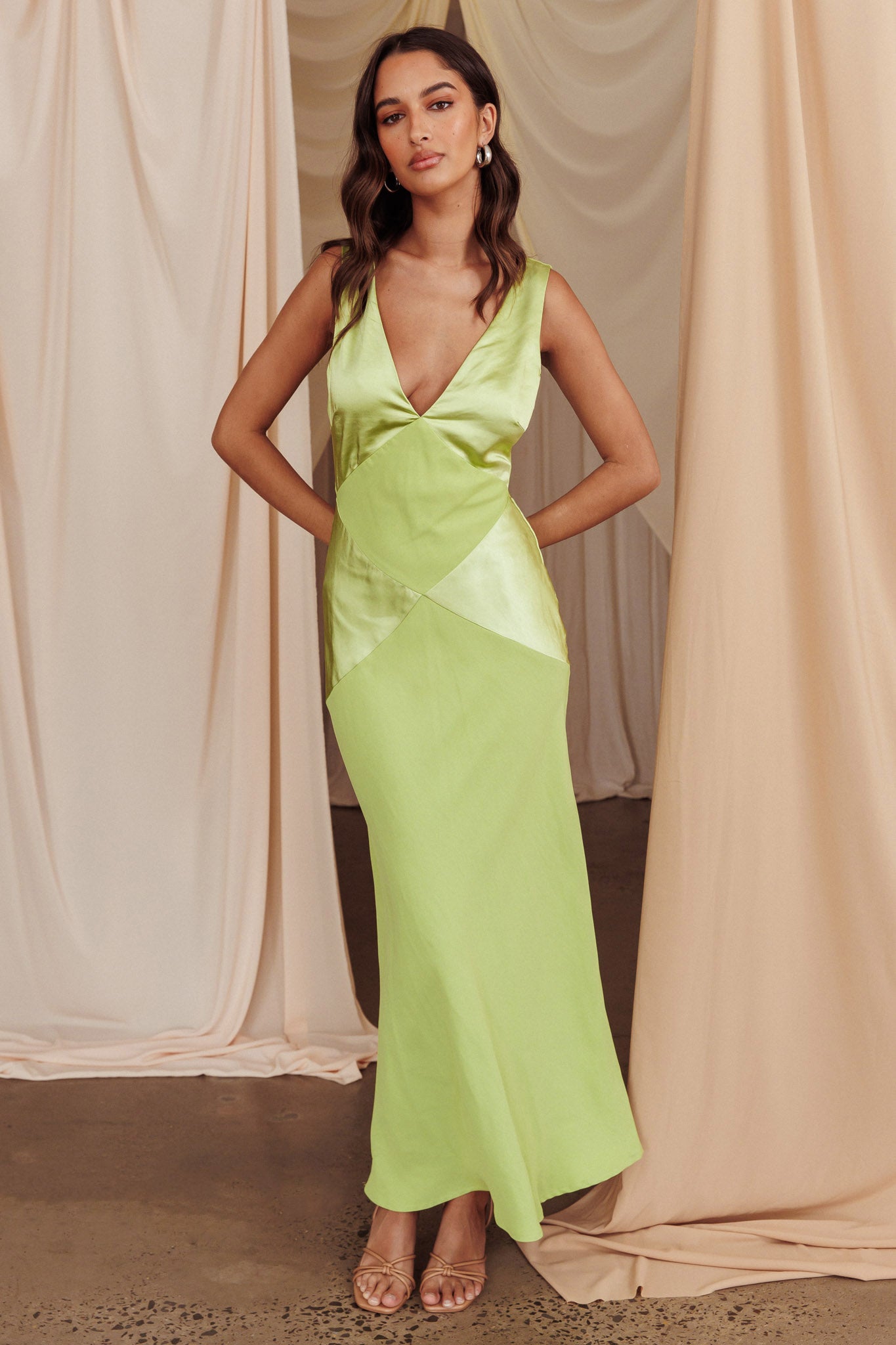 Soul Fire V-Neck Maxi Dress Lime-Maymioy