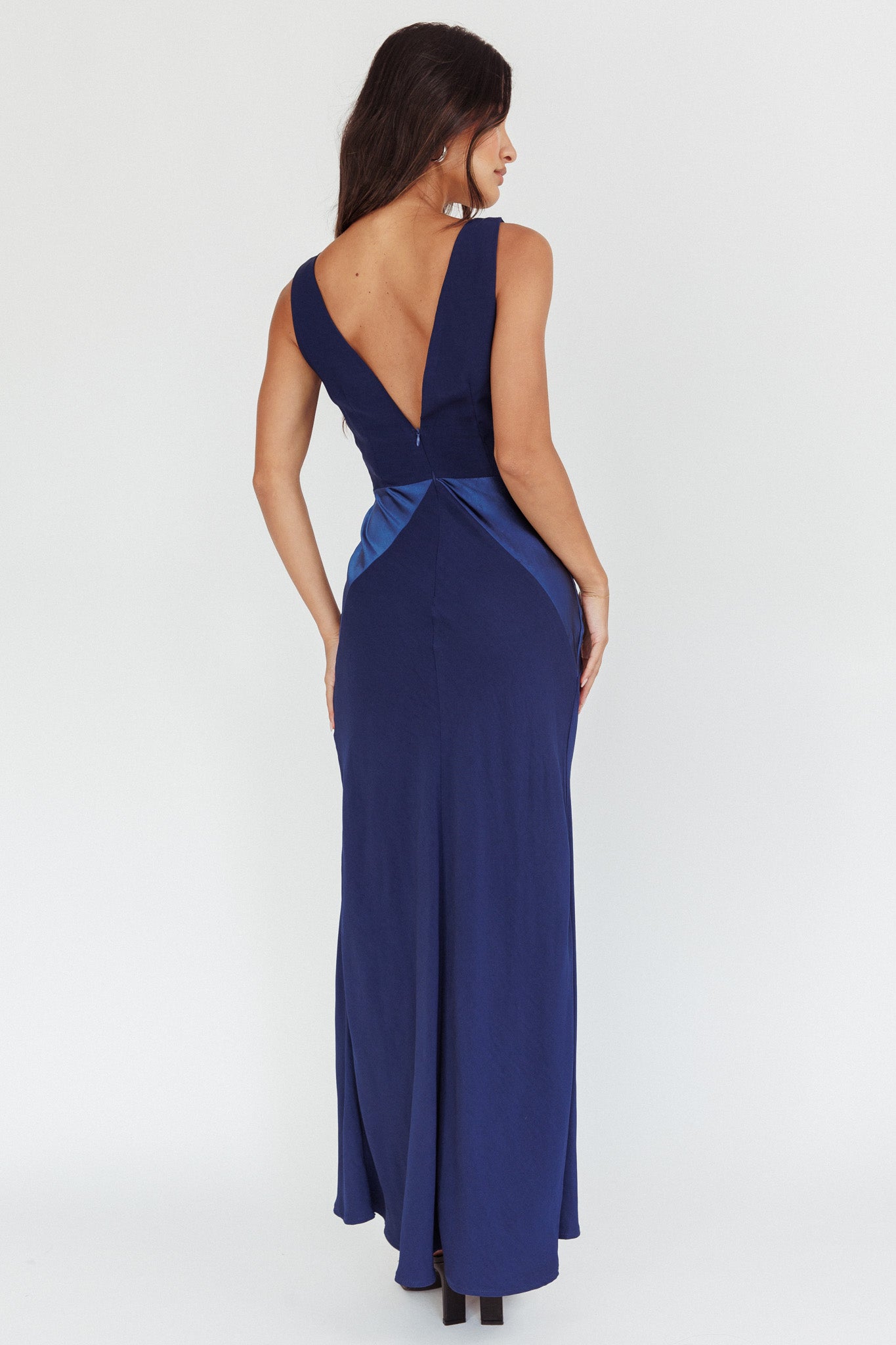 Soul Fire V-Neck Maxi Dress Navy-Maymioy