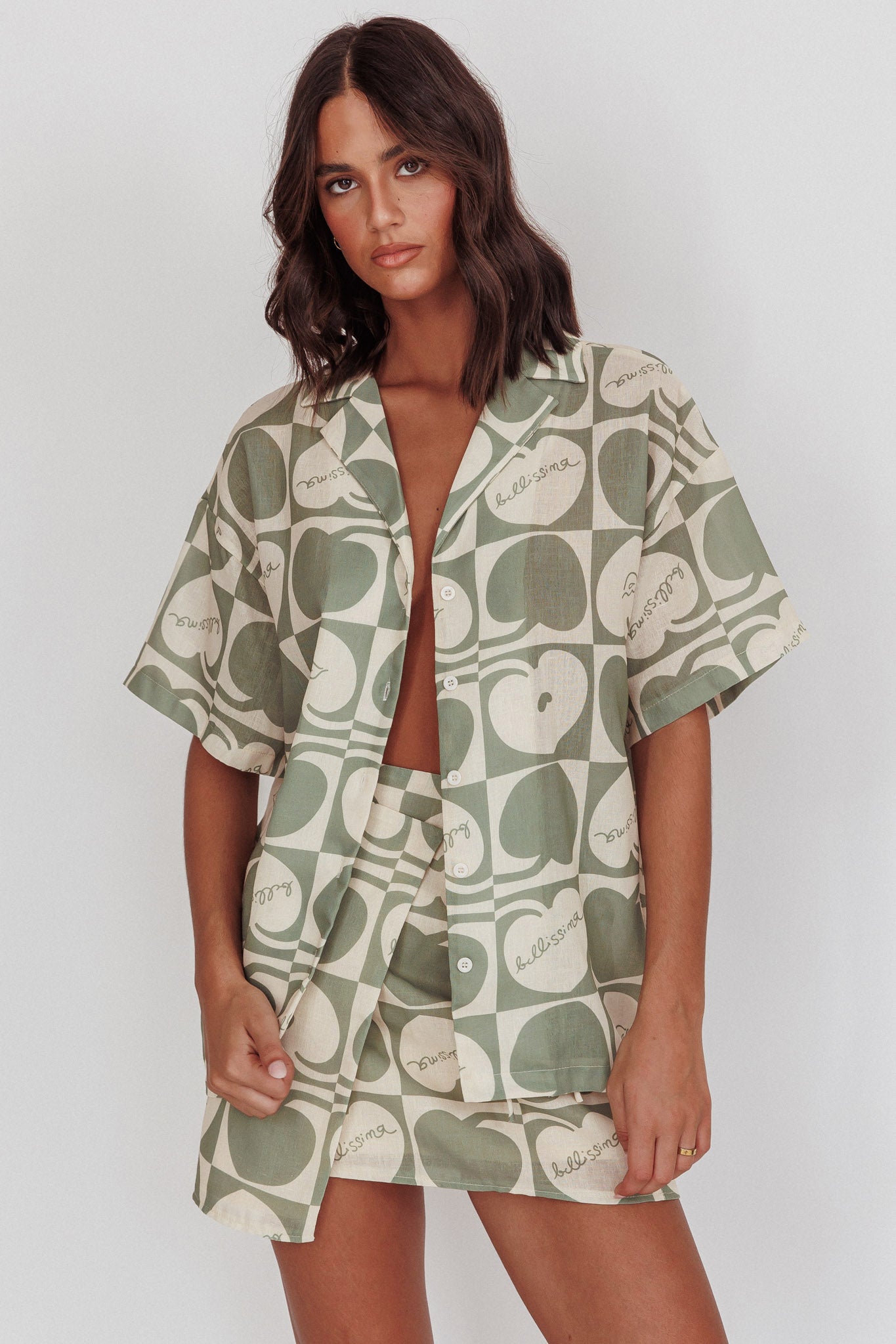 Ithaca Cherry Print Short Sleeve Shirt Sage Beige-Maymioy