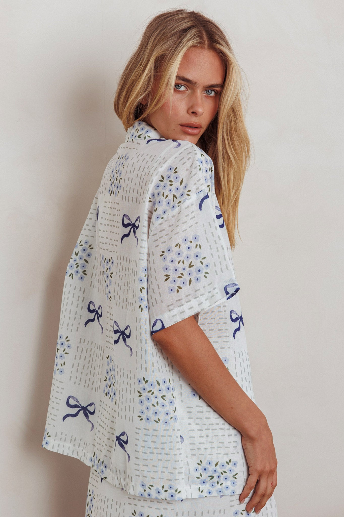 Ithaca Short Sleeve Button Shirt Bow Print Blue-Maymioy