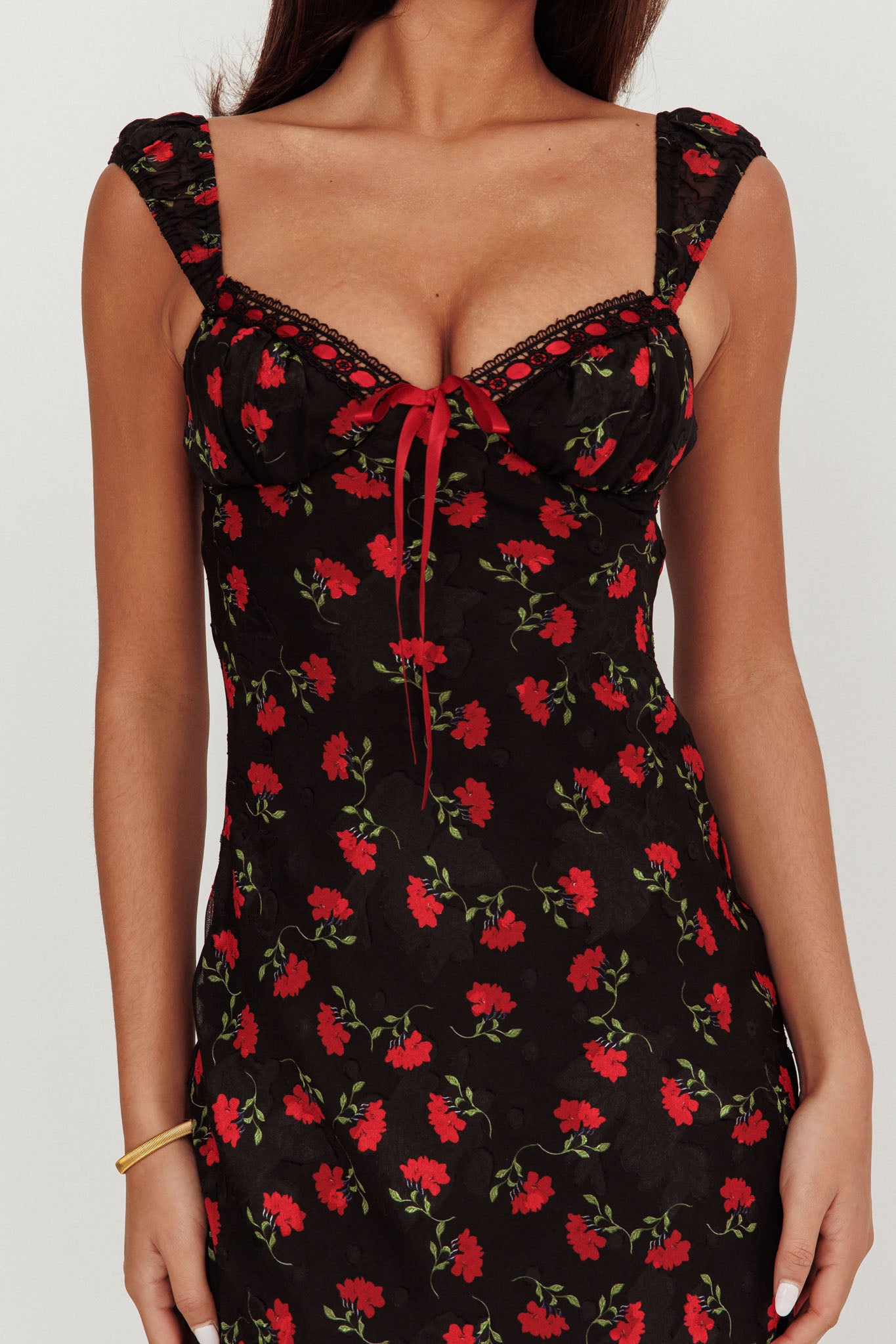 Femme Belle Ribbon Trim Maxi Dress Floral Black-Maymioy