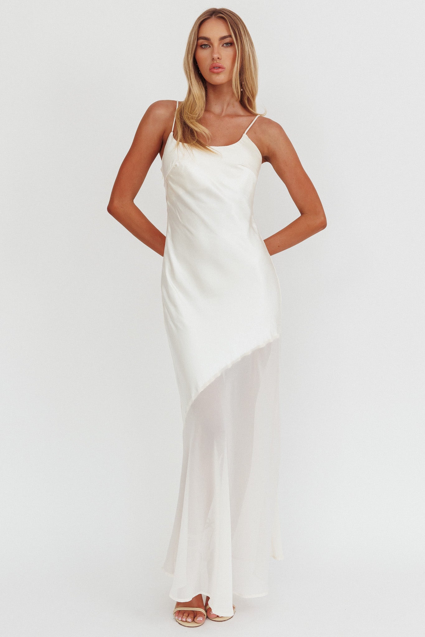 Gilded Dream Chiffon Hem Maxi Dress Oyster-Maymioy