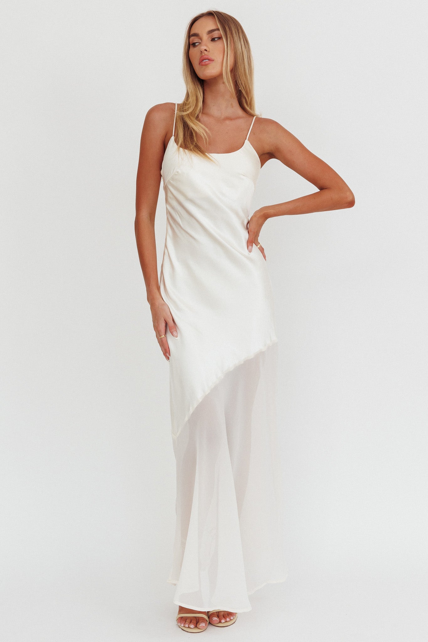 Gilded Dream Chiffon Hem Maxi Dress Oyster-Maymioy