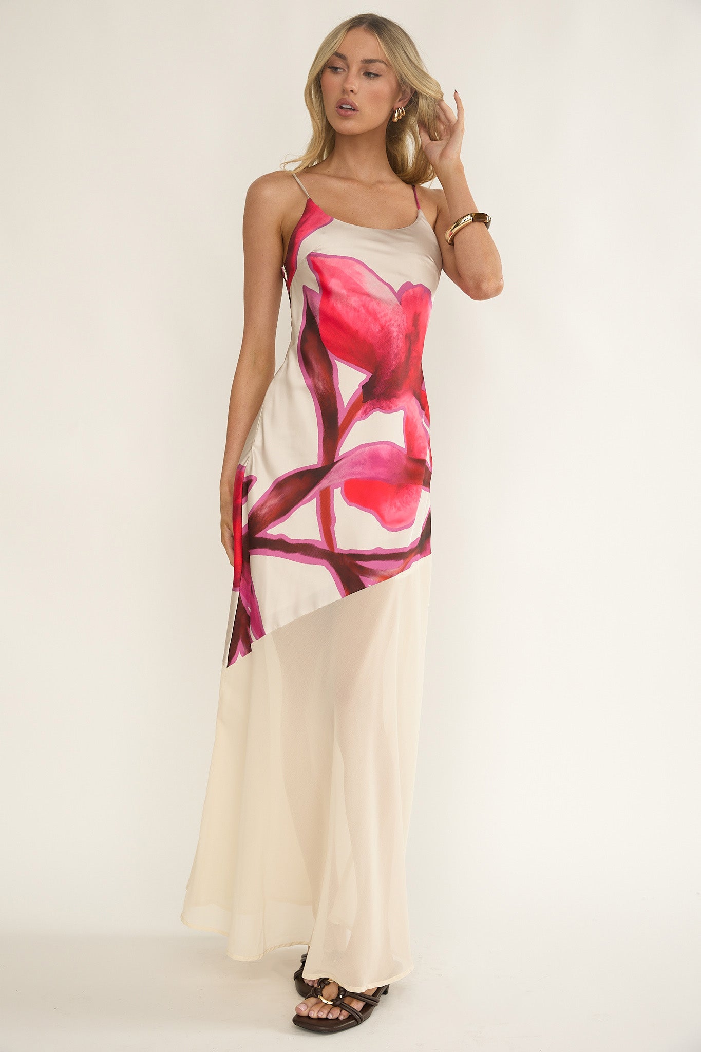 Gilded Dream Chiffon Hem Maxi Dress Print Beige-Maymioy