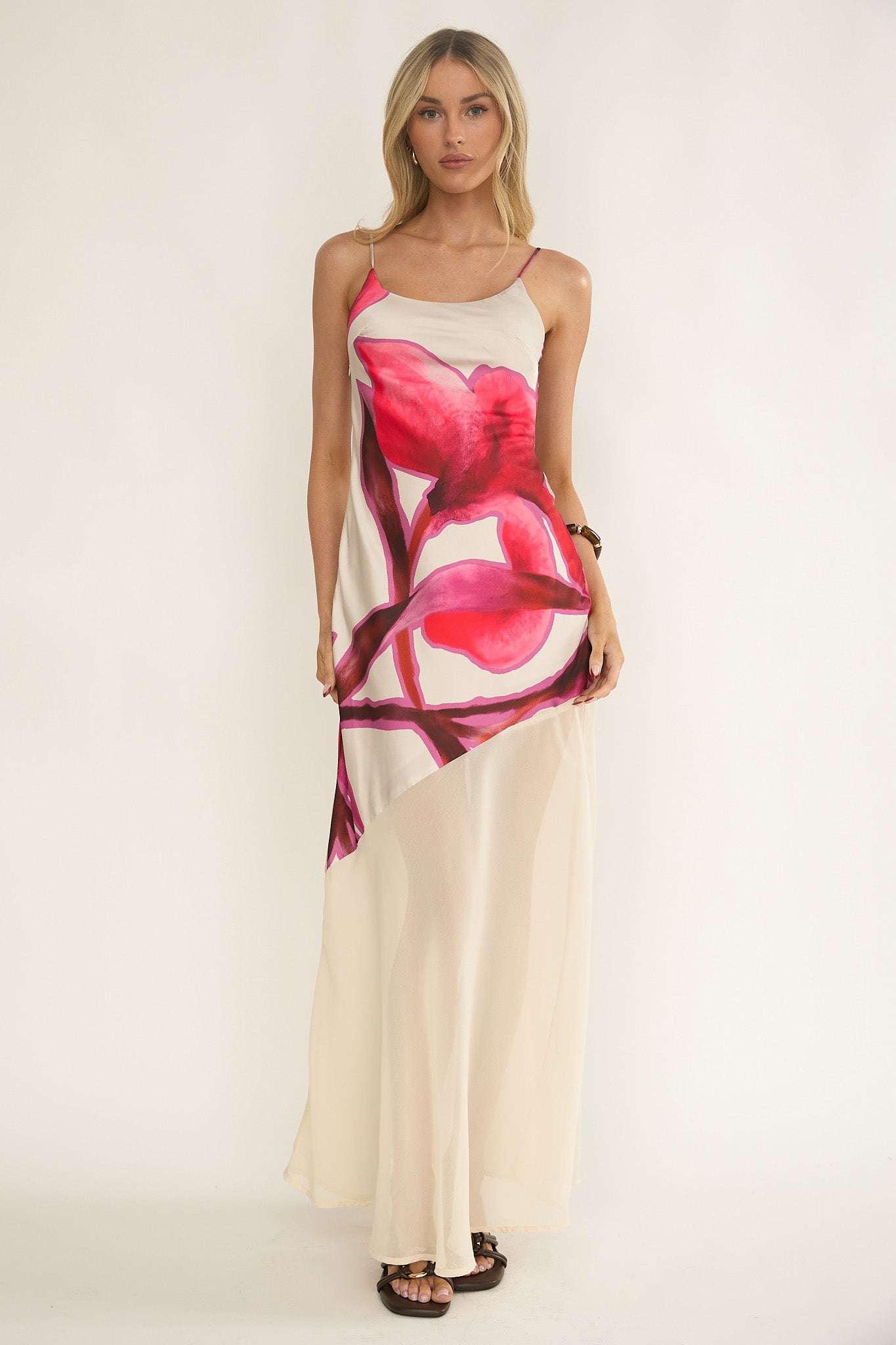 Gilded Dream Chiffon Hem Maxi Dress Print Beige-Maymioy
