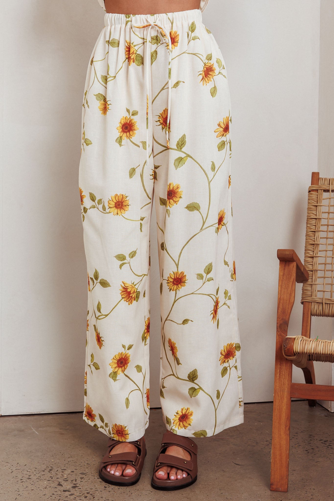 Sway Drawstring Pants Sunflower-Maymioy