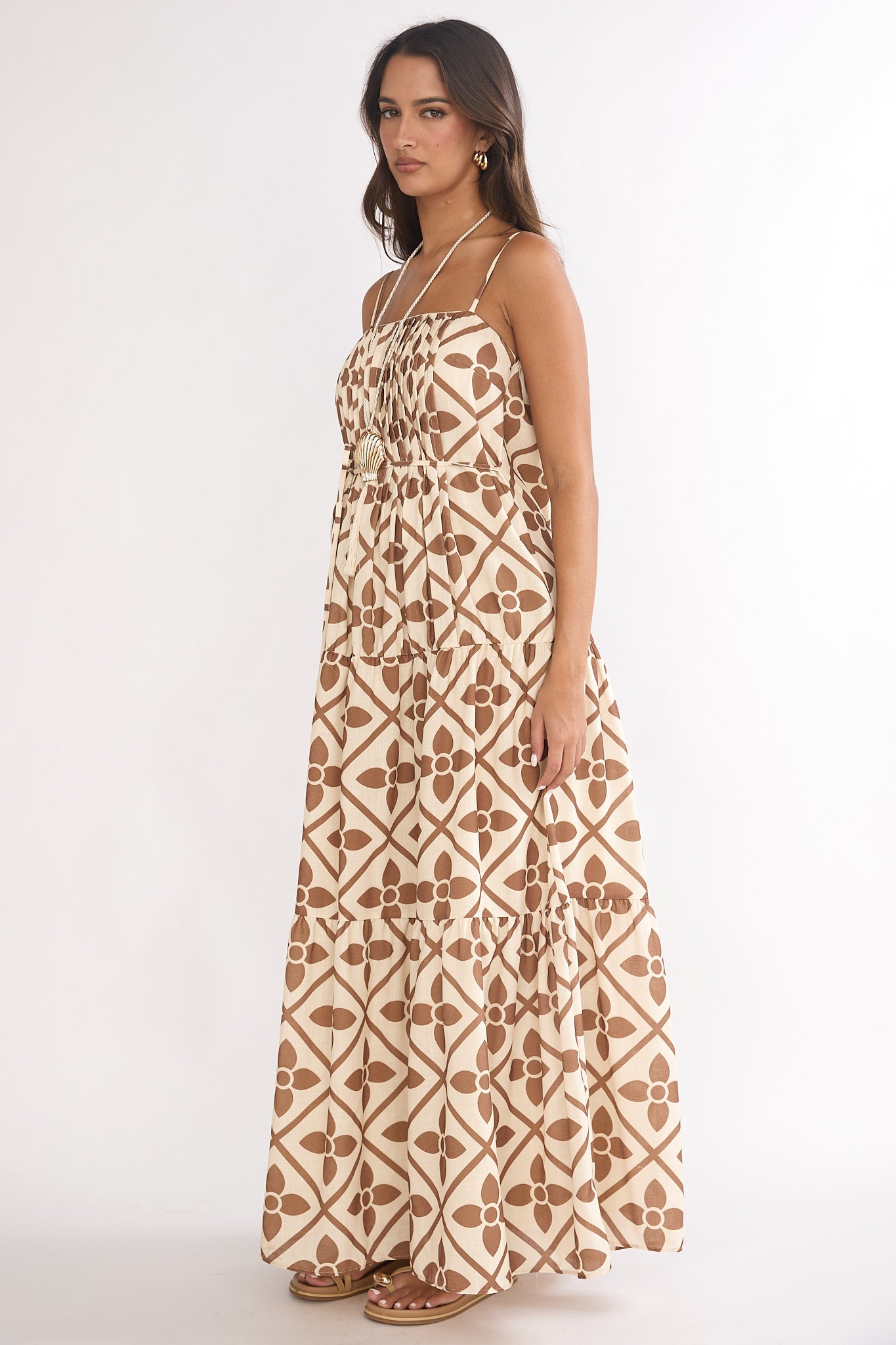 Lysette Pintuck Pleat Maxi Dress Brown Multi-Maymioy