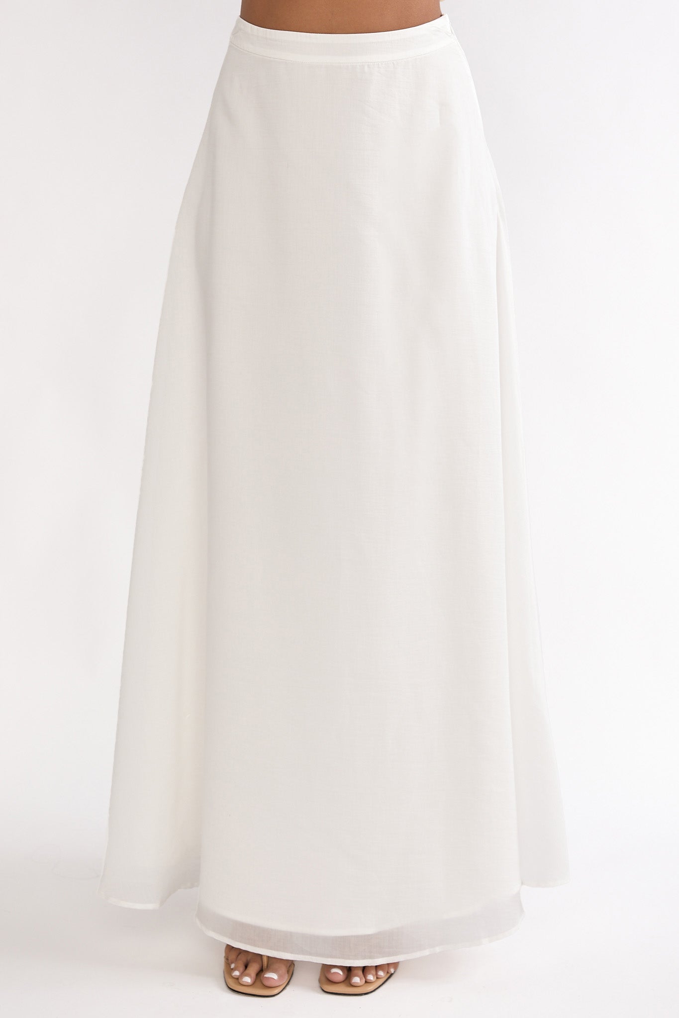 Lemora Maxi Skirt White-Maymioy
