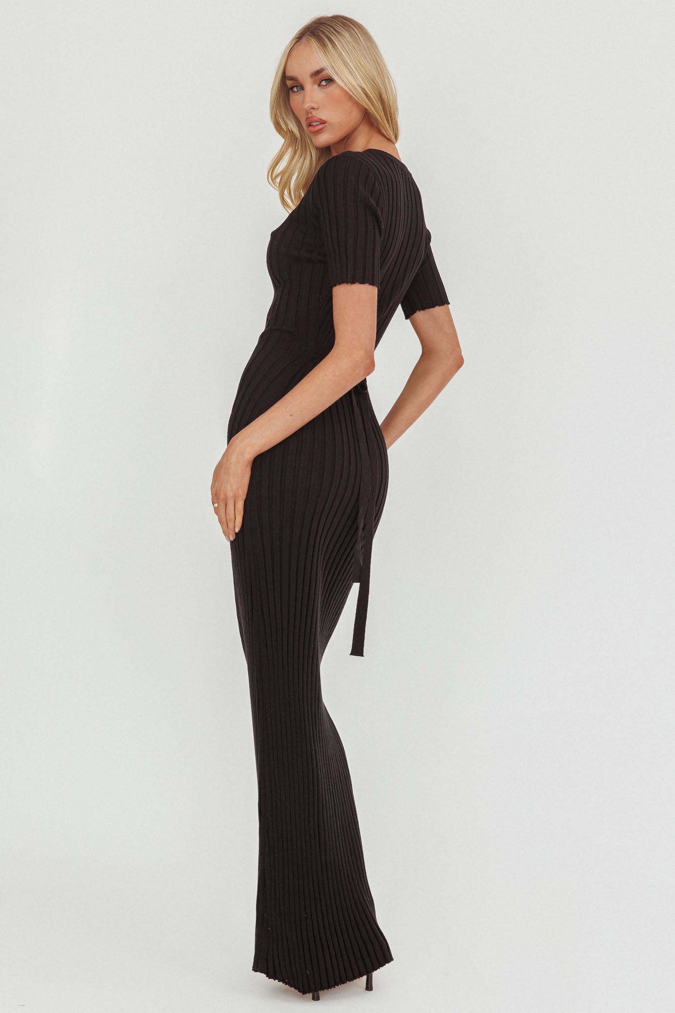 Faylen Waist Tie Ribbed Knit Maxi Dress Black-Maymioy