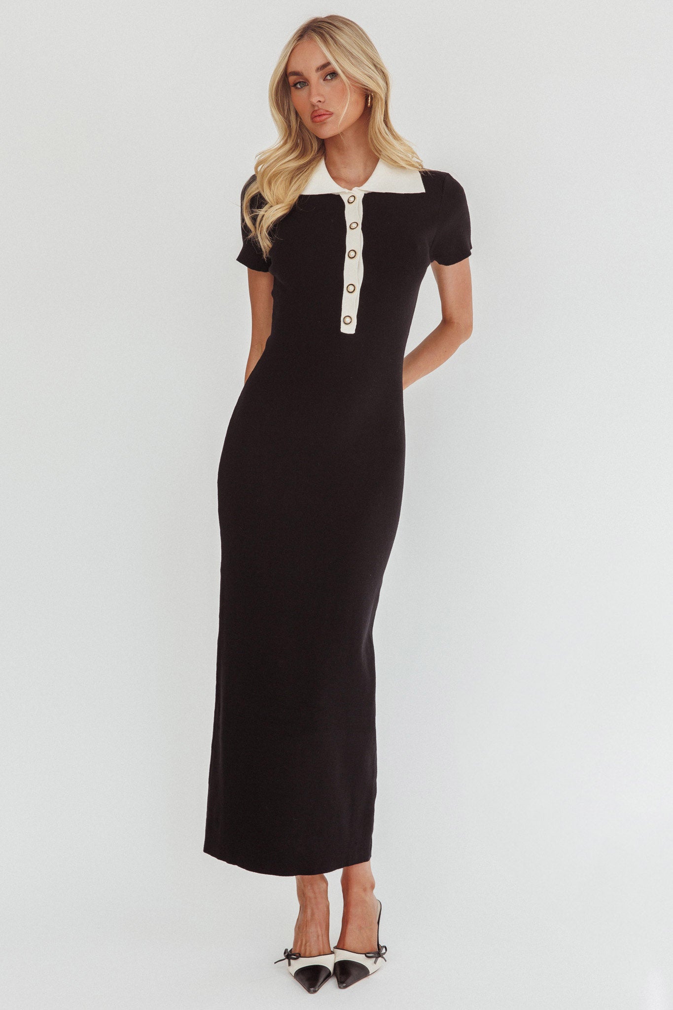 Jessa Mae Button Neckline Knit Maxi Dress Black-Maymioy