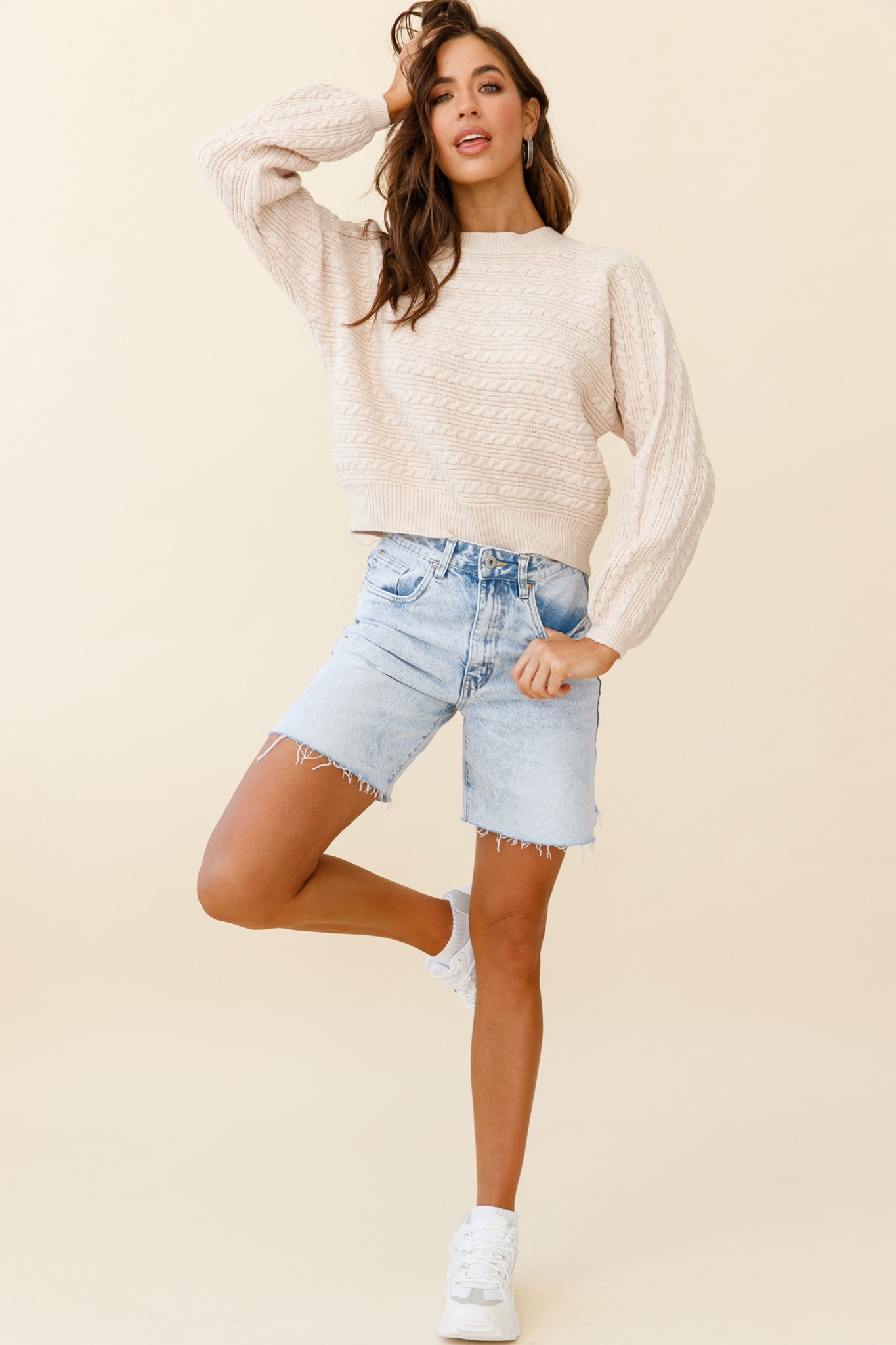 Uncomplicated Crew Neck Horizontal Cable Knit Sweater Beige-Maymioy