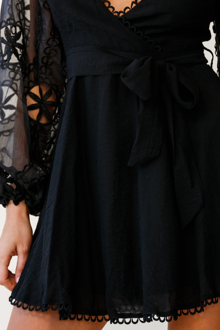 Dali Embroidered Chiffon Balloon Sleeve Dress Black-Maymioy