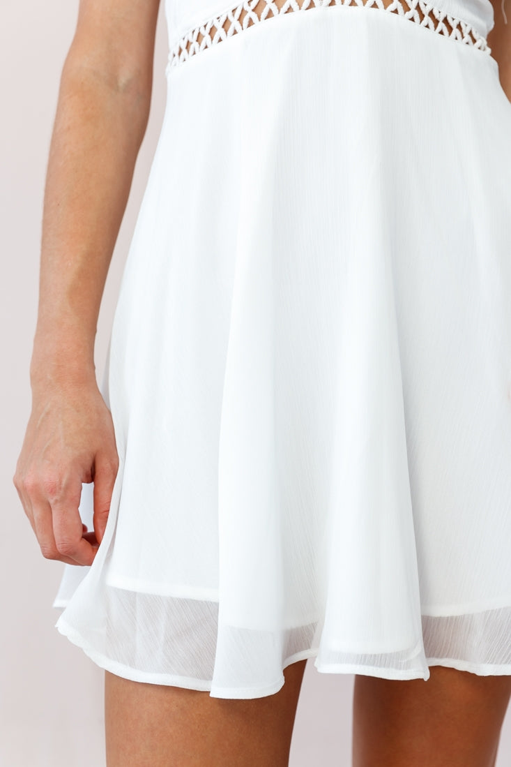 Carson Sleeveless Lace-Up Back Dress White-Maymioy