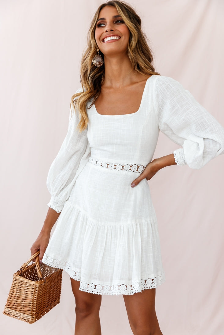 Sweetheart Corset-Back Lantern Sleeve Dress White-Maymioy