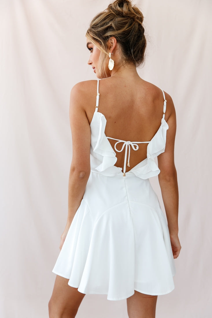 Valley Ruffle Tie-Up Back Dress White-Maymioy