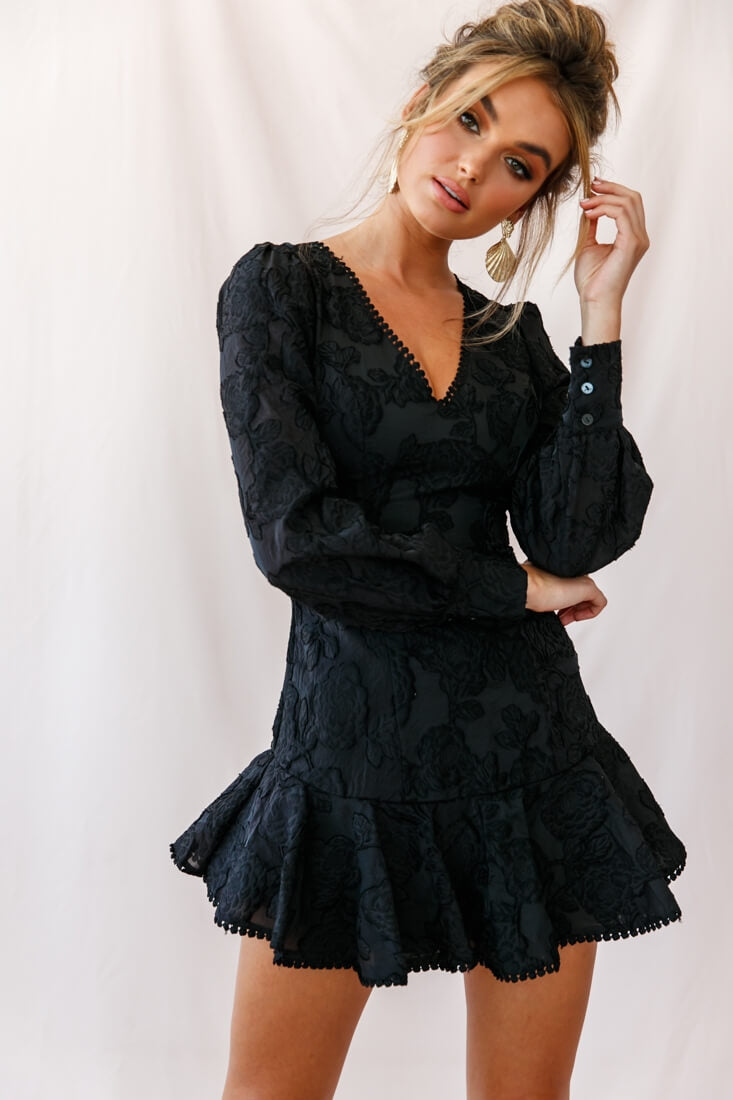 Camellia Open Back Cuff Sleeve Dress Black-Maymioy