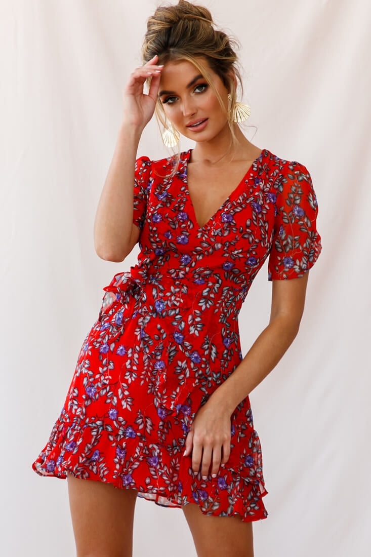 Edie V-Neck Chiffon Dress Red-Maymioy