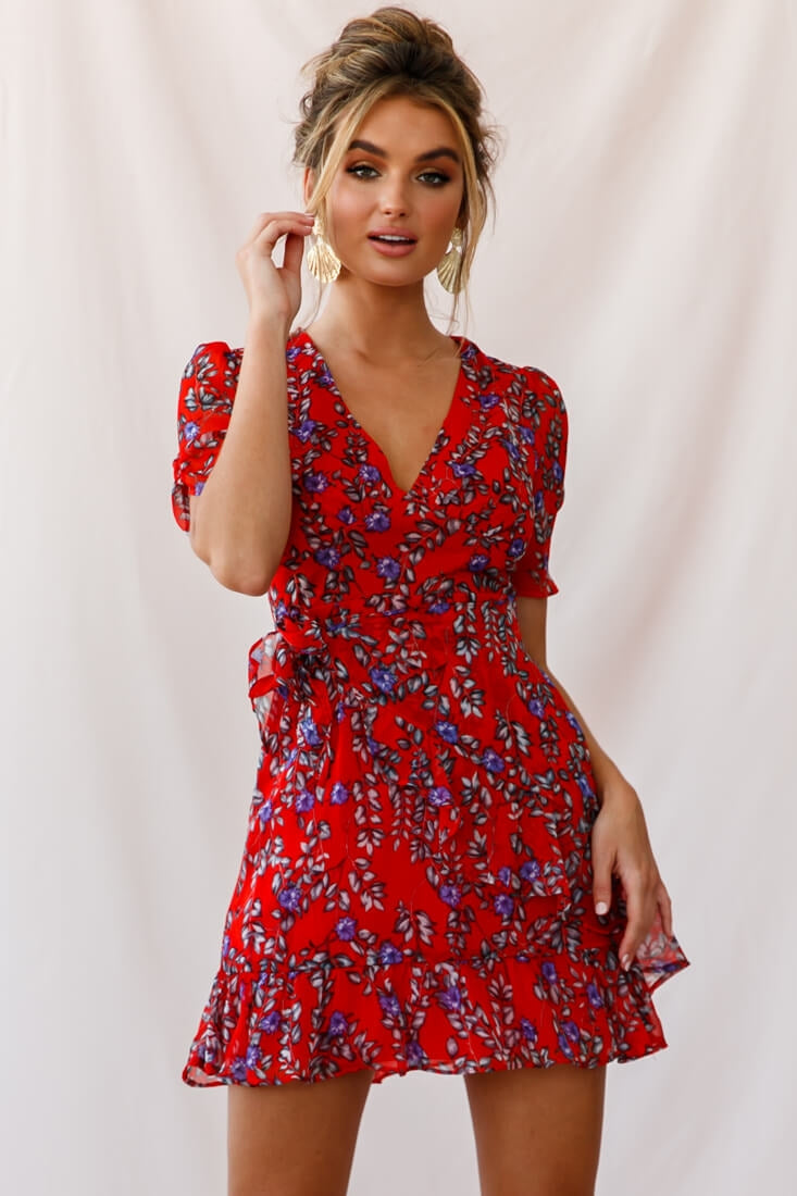 Edie V-Neck Chiffon Dress Red-Maymioy