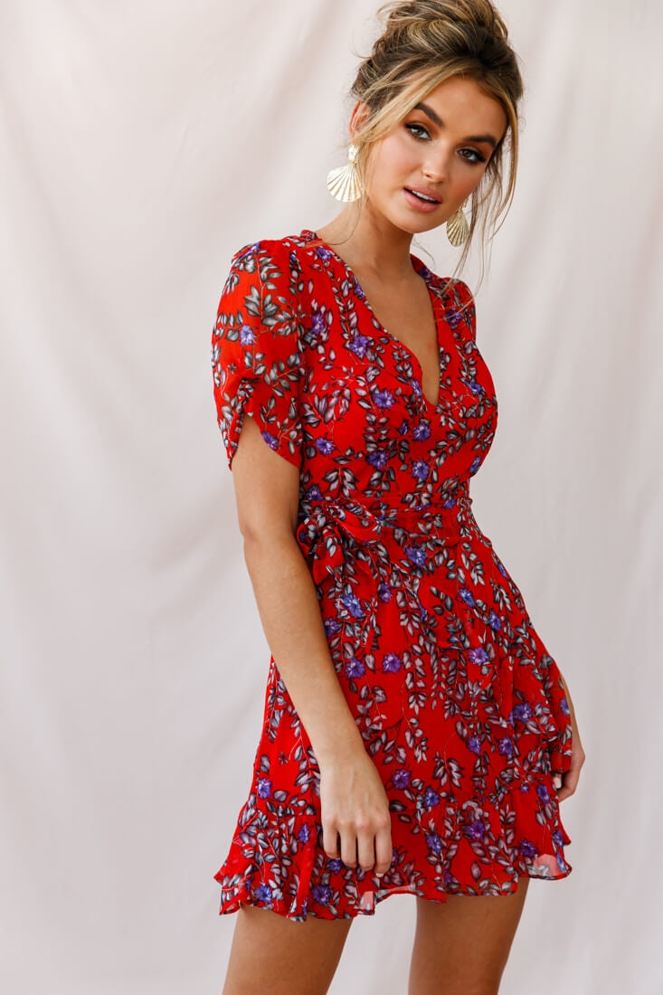 Edie V-Neck Chiffon Dress Red-Maymioy