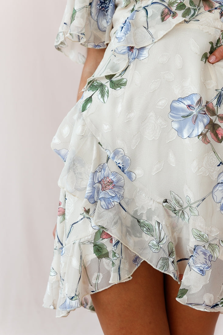 June Angel Sleeve Ruffle Detail Dress Floral Print Beige-Maymioy