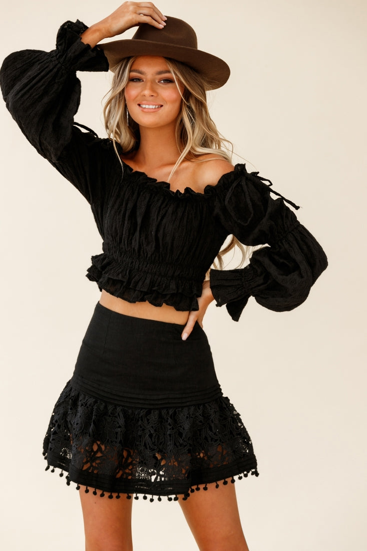 Taryn Bardot Top Black-Maymioy
